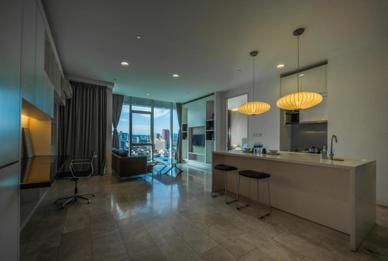 La Platinum Klcc Apartment Куала Лумпур Екстериор снимка