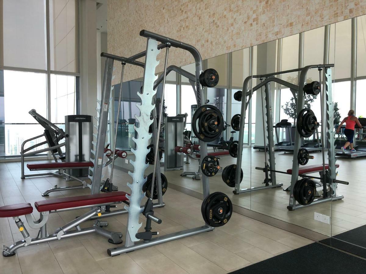 La Platinum Klcc Apartment Куала Лумпур Екстериор снимка