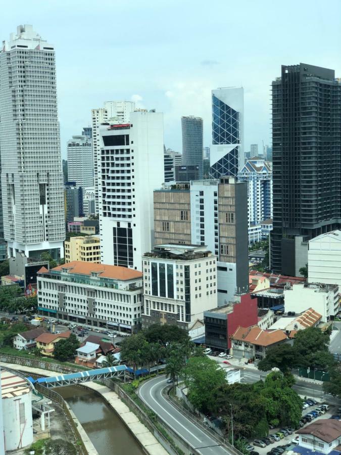 La Platinum Klcc Apartment Куала Лумпур Екстериор снимка